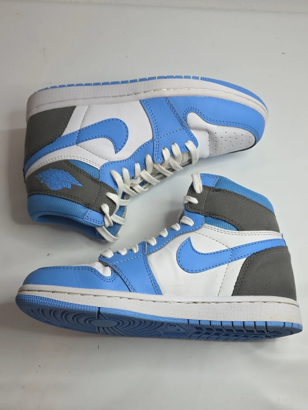 NIKE AIR JORDAN 1 MID UNIVERSITY BLUE GRAY (GS)4.5Y LADIES 6 VGUC CLEAN SNEAKERS